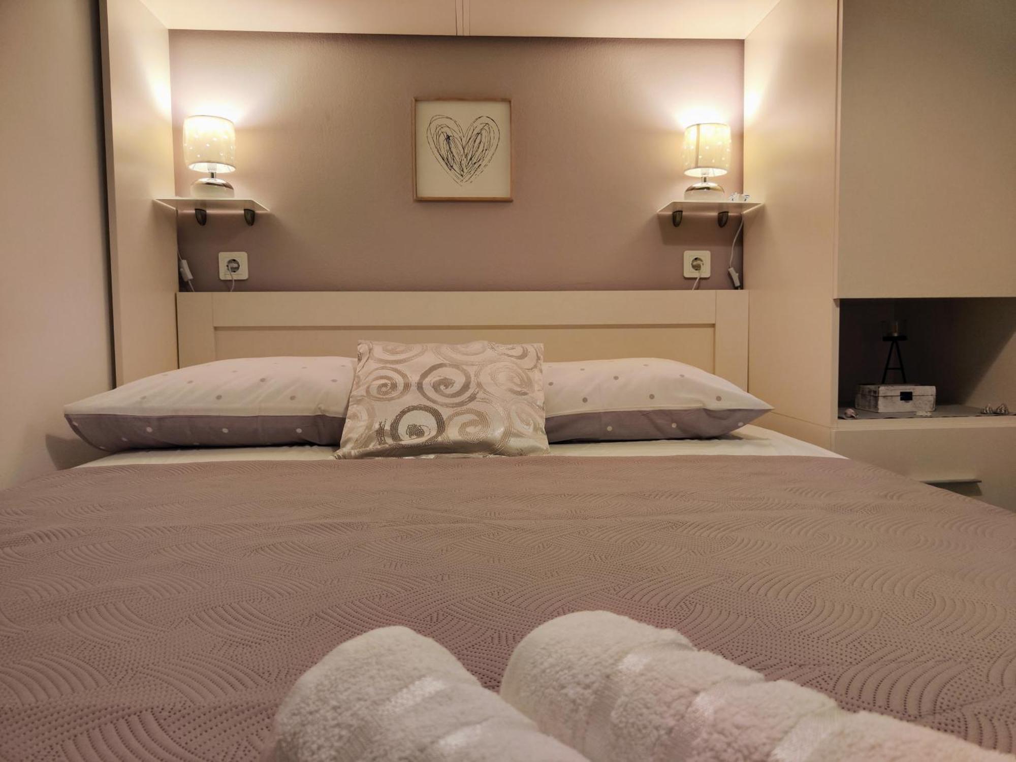 Sea & Sun Apartments Tucepi Room photo