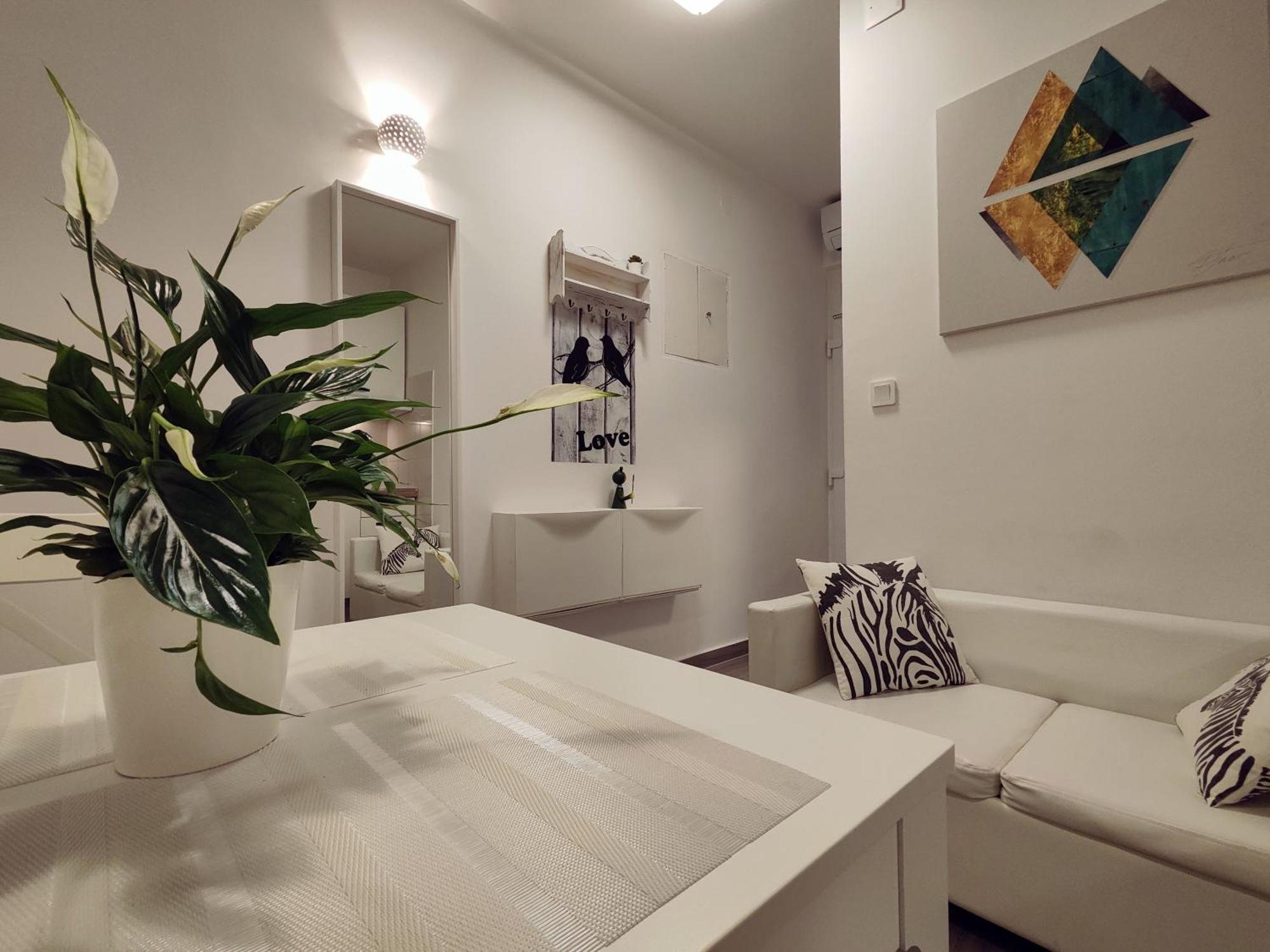 Sea & Sun Apartments Tucepi Room photo